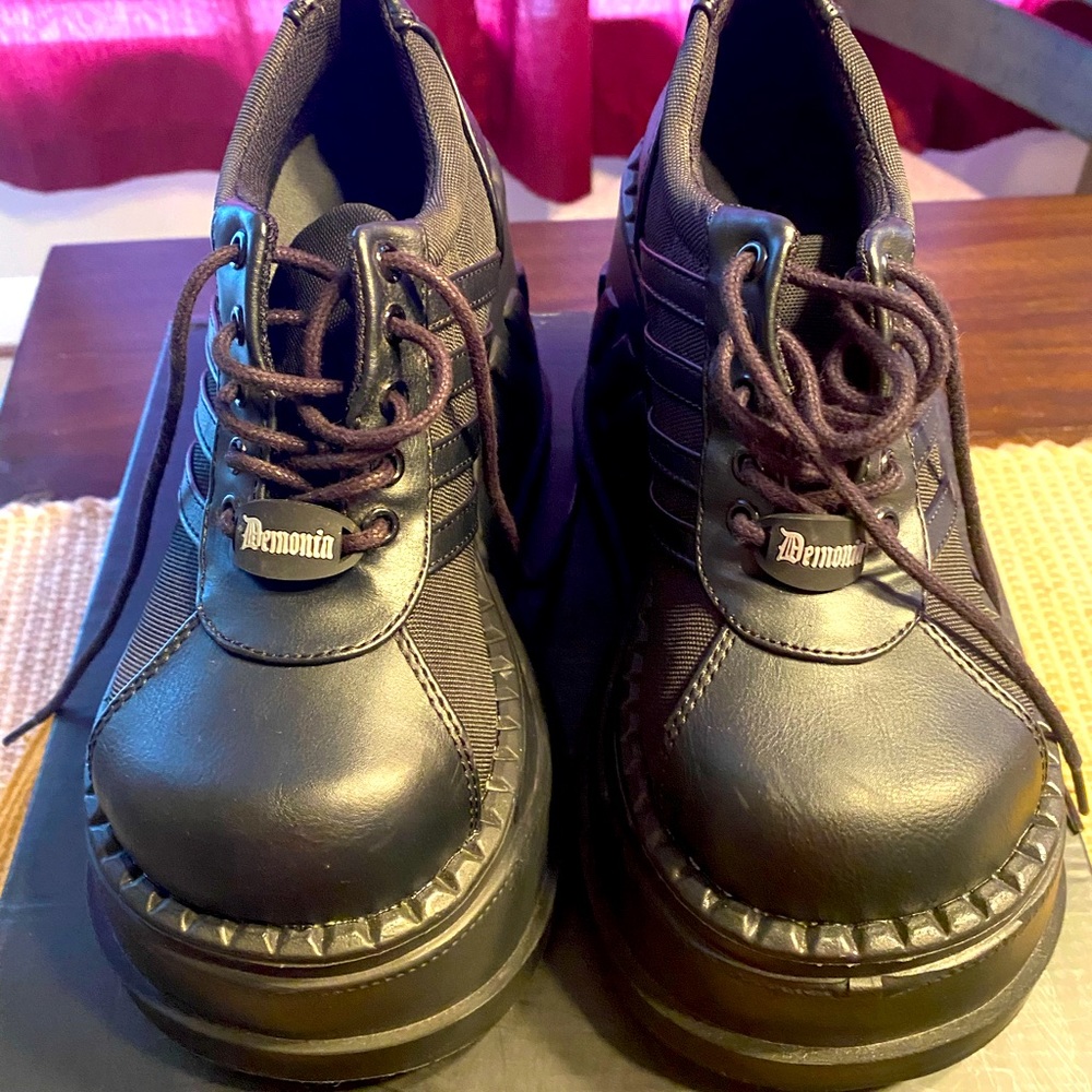 Demonia Stomp 08 Platform Shoes